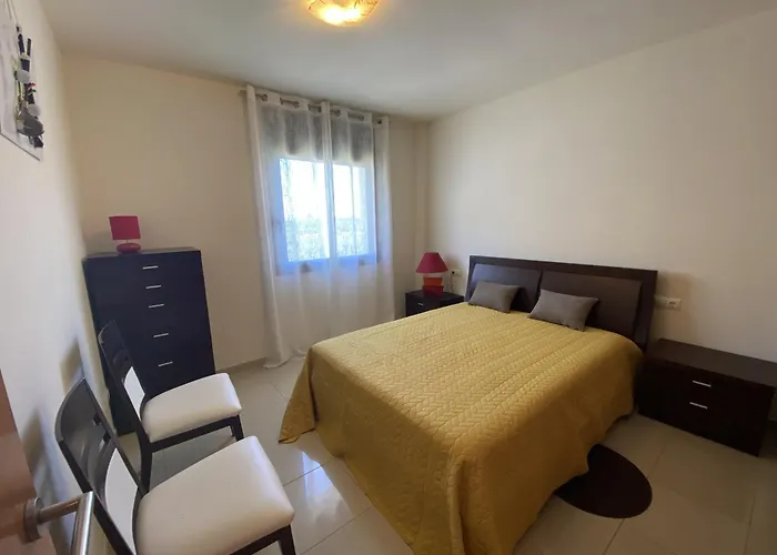 Ibr- Mileni 3 * Roses